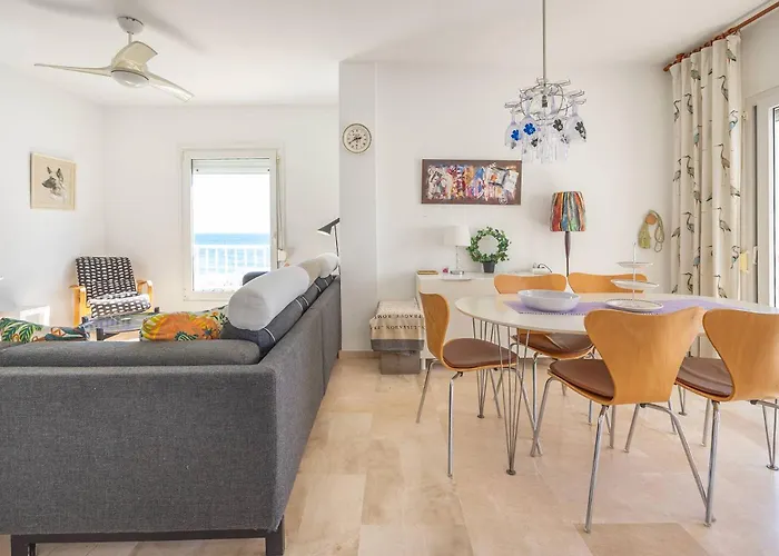 Fuentes De A21a Vacacional * Nerja