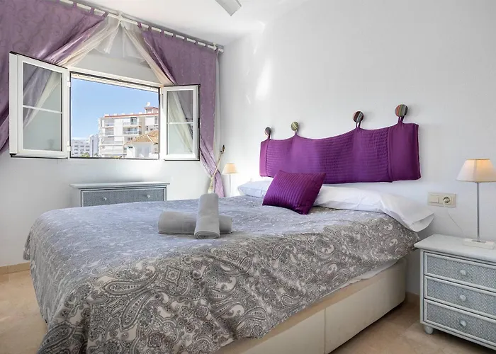 Fuentes De A21a Vacacional * Nerja