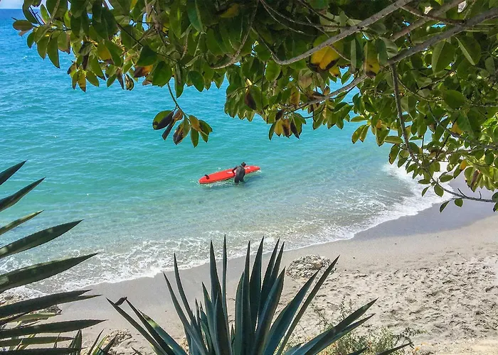 Fuentes De A21a Vacacional * Nerja